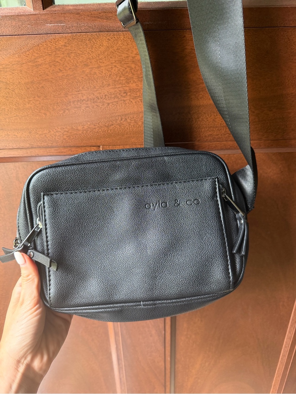 Ayla and Co black belt bag